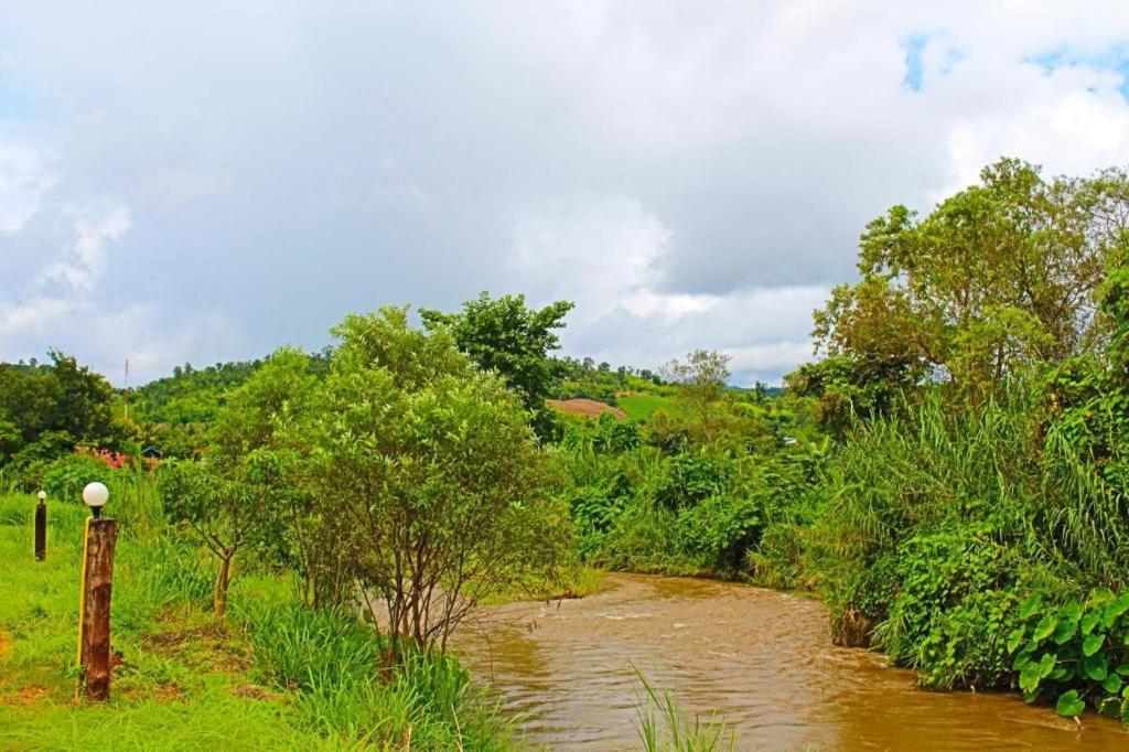 Umphangburiresort מראה חיצוני תמונה