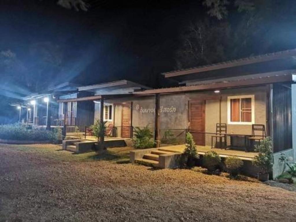 Umphangburiresort מראה חיצוני תמונה