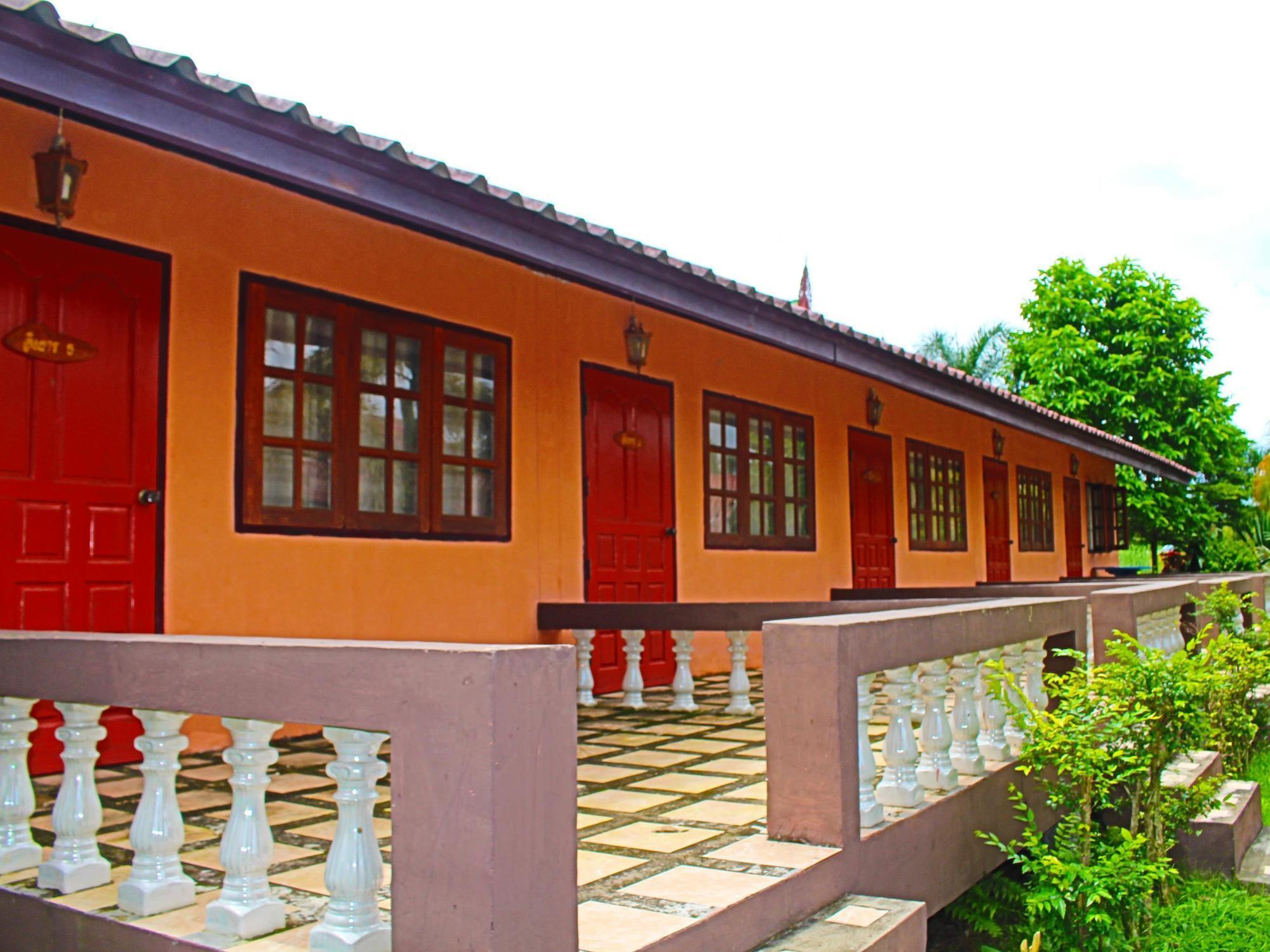 Umphangburiresort מראה חיצוני תמונה